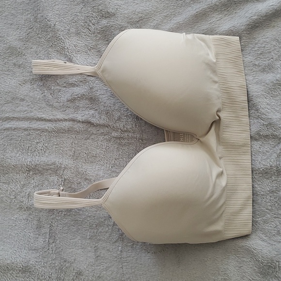 Athleta Other - ATHLETA Sports Bra. Like New! Size Medium/Large